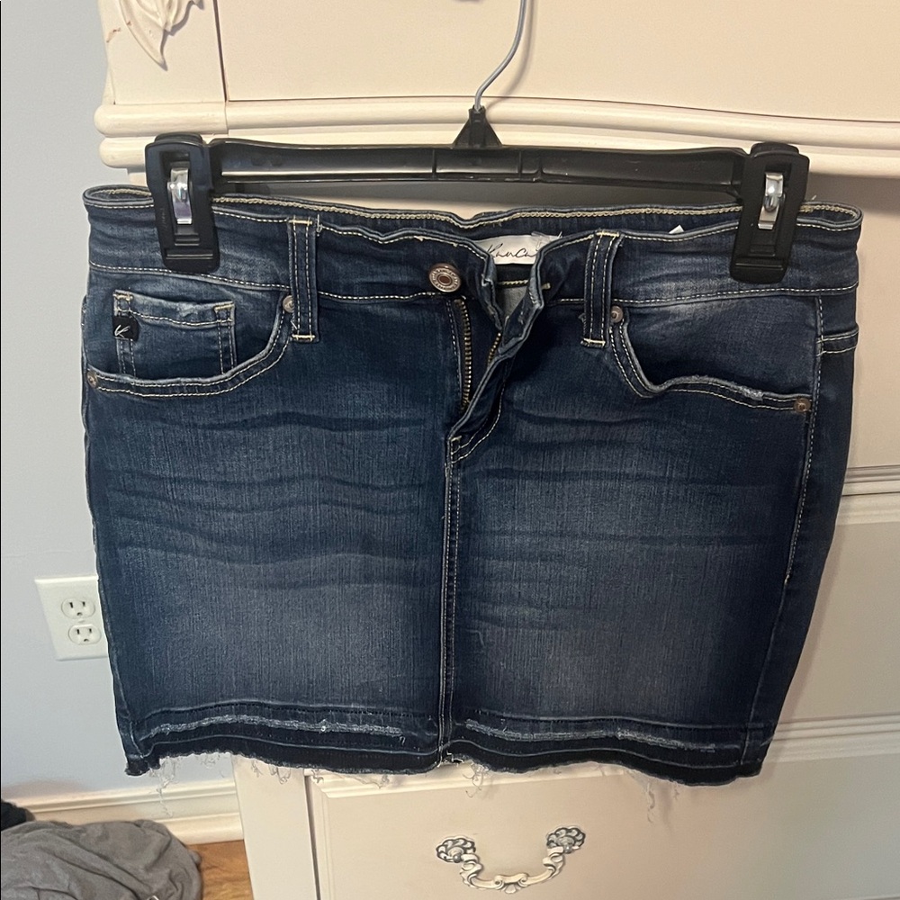 Denim skirt!